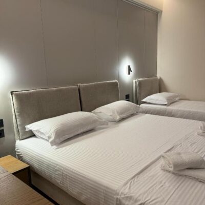 room2 Triple Room with Balcony